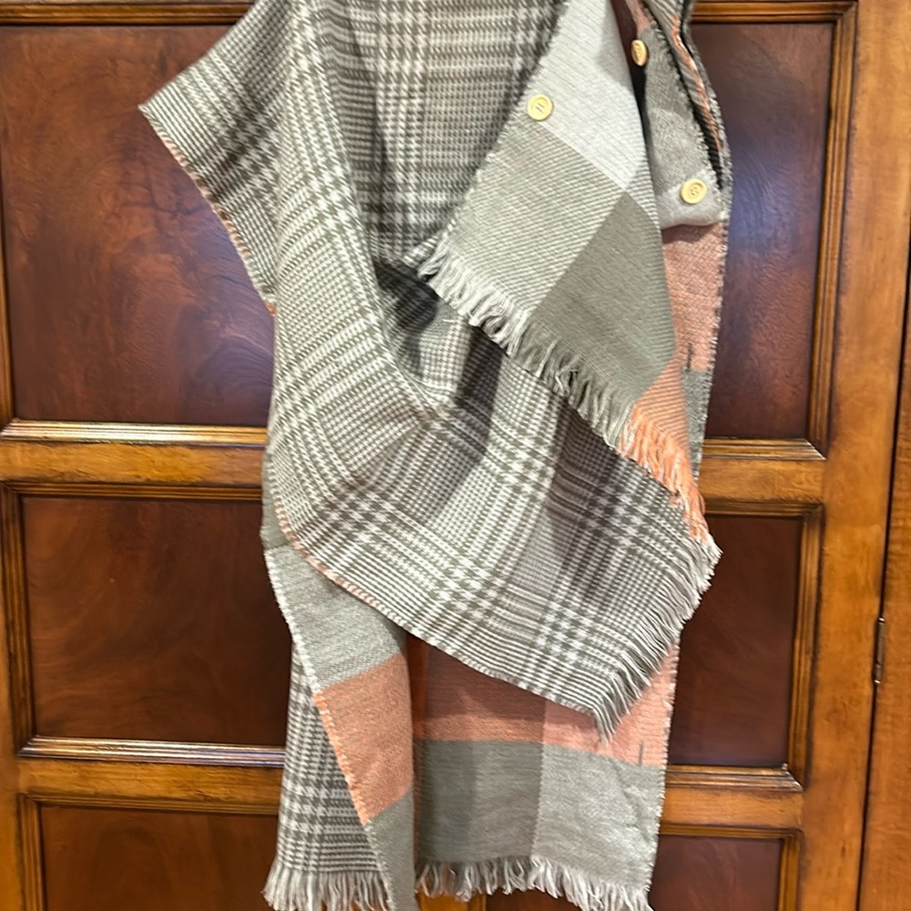 New Demdaco plaid reversible poncho- with tags
